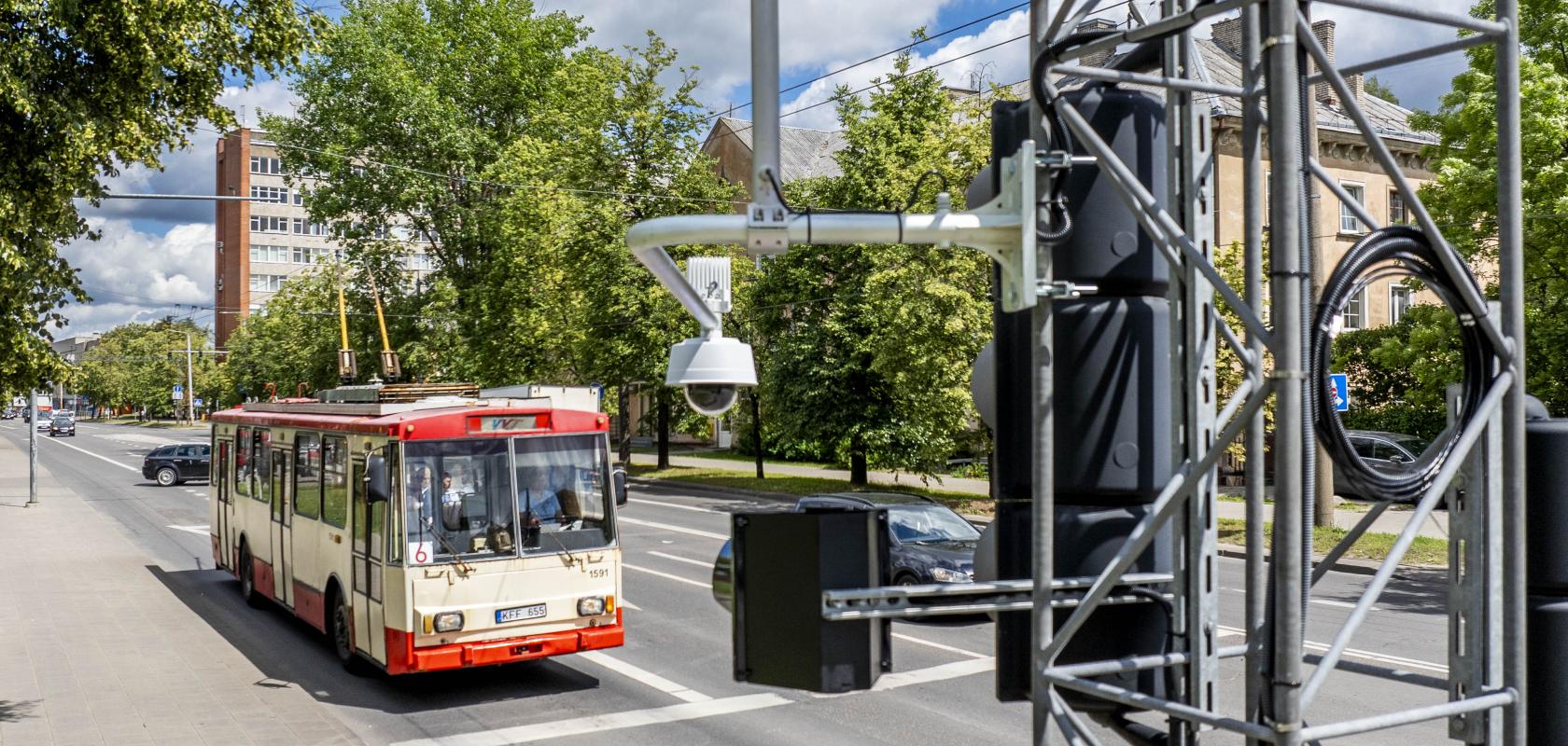 Latvian mobile network provider LMT has partnered with Lithuanian vision systems integrator to install Vilnius' new smart traffic monitoring platform